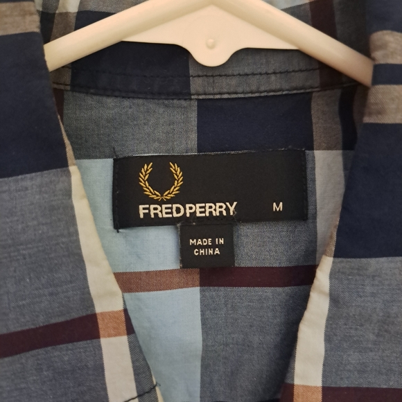 Fred Perry - Picture 2 of 2